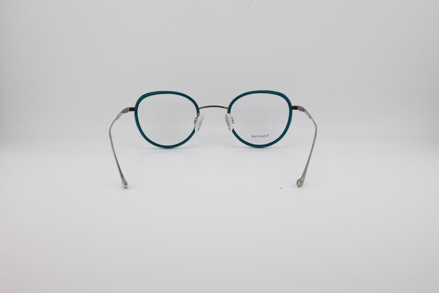 2402 C1